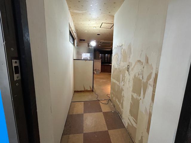 　※改装中の写真です