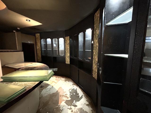 　※改装中の写真です