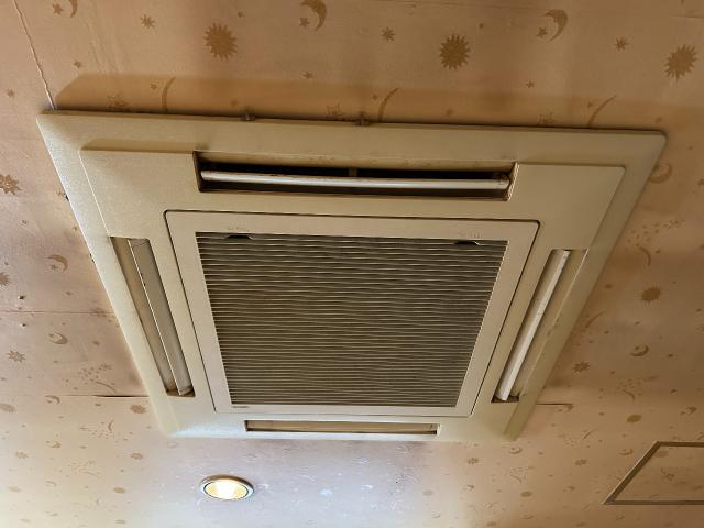 　※改装中の写真です