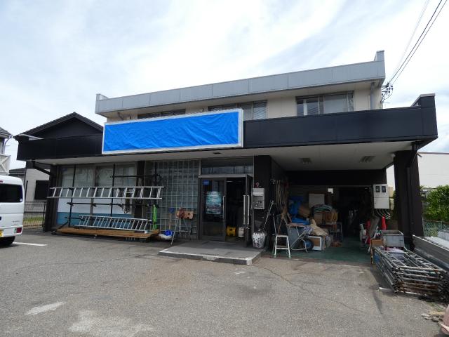 松本市石芝3