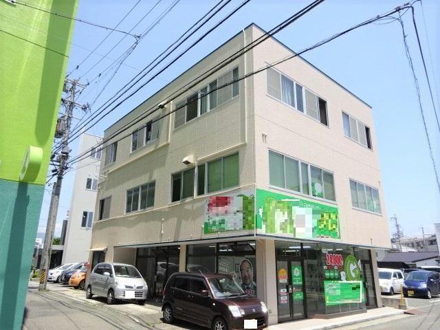 長野市早苗町62