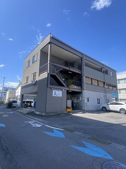 長野市東鶴賀