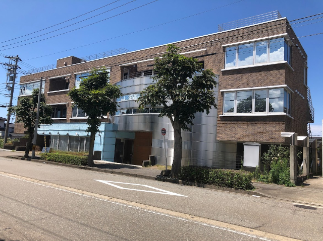 金沢市泉野出町22番12号　貸店舗・事務所