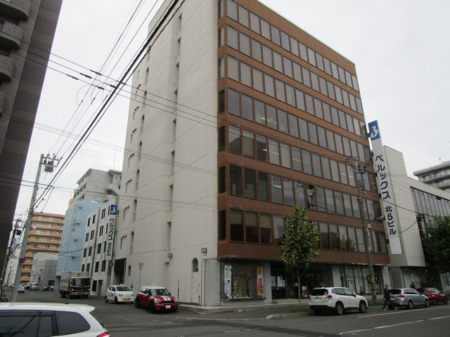 札幌市中央区北5条西12　貸事務所