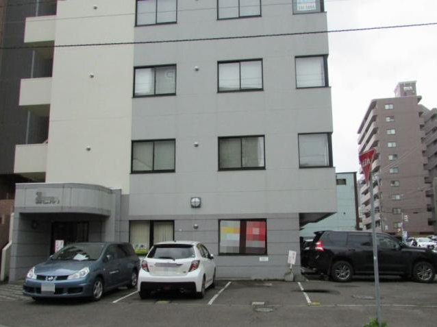 札幌市中央区南3条西12　貸事務所