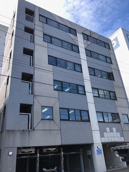 札幌市中央区南3条東4