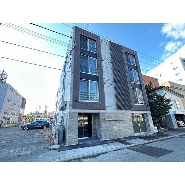 札幌市白石区南郷通8