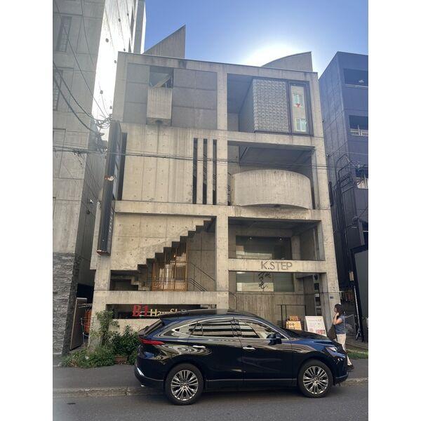 札幌市西区琴似1条4