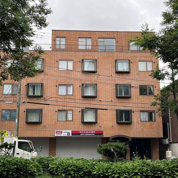 札幌市白石区南郷通14