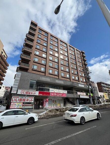 札幌市白石区南郷通1