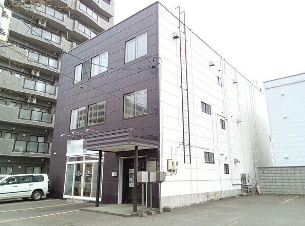 札幌市中央区北6条西15