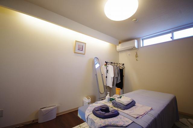 　室内