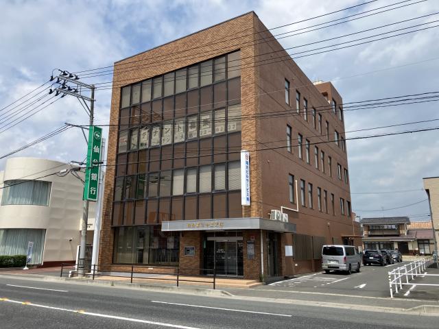 石巻市中里1-3-3