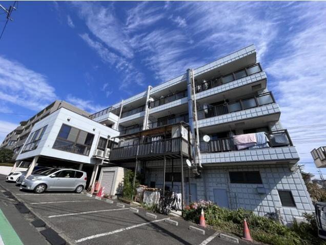 横浜市青葉区鴨志田町560-5