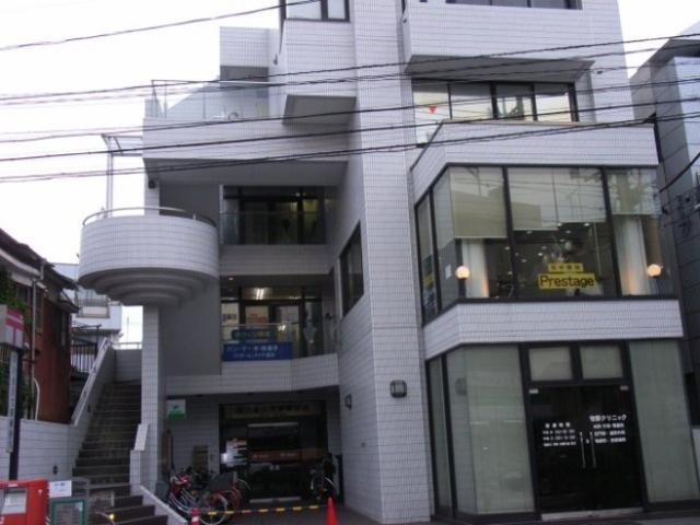 横浜市金沢区寺前1-1-28　貸店舗一部