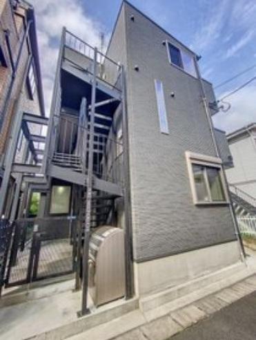 川崎市高津区溝口3-18-13