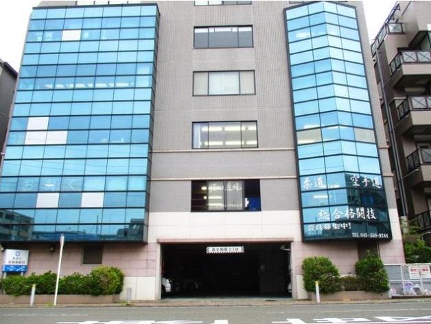 横浜市都筑区仲町台1-2-28　貸事務所