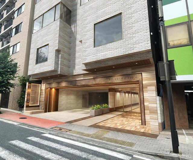 横浜市港北区新横浜2-14-9