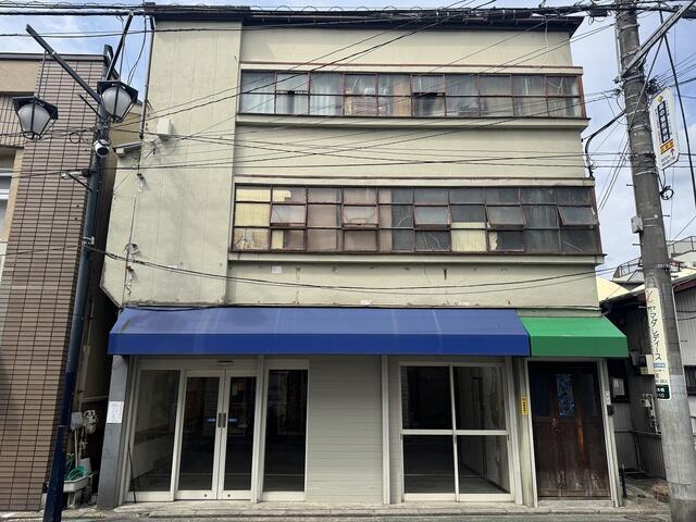 横浜市神奈川区六角橋1-10-18