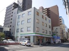 横浜市港北区新横浜1-4-7