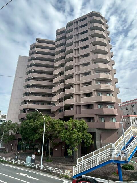 横浜市港南区上大岡西2-7-6