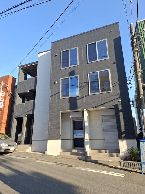 横浜市旭区東希望が丘97-13