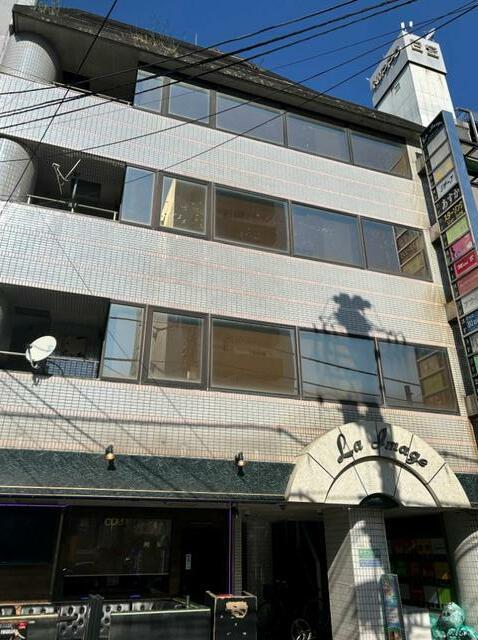 横浜市中区福富町西通35