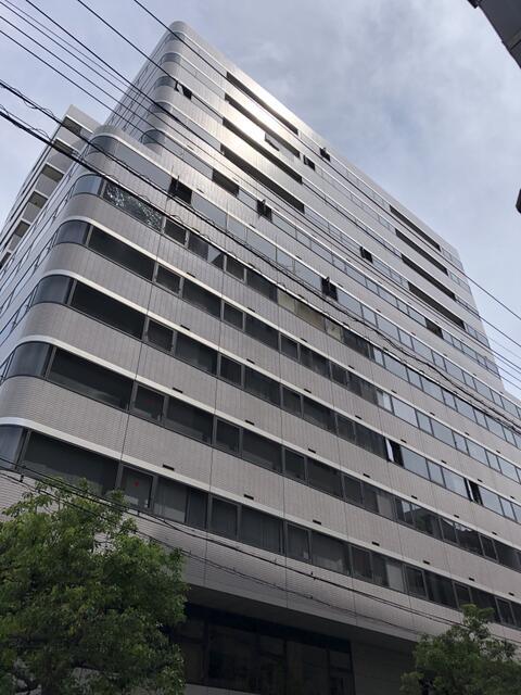 横浜市中区弥生町2-15-1