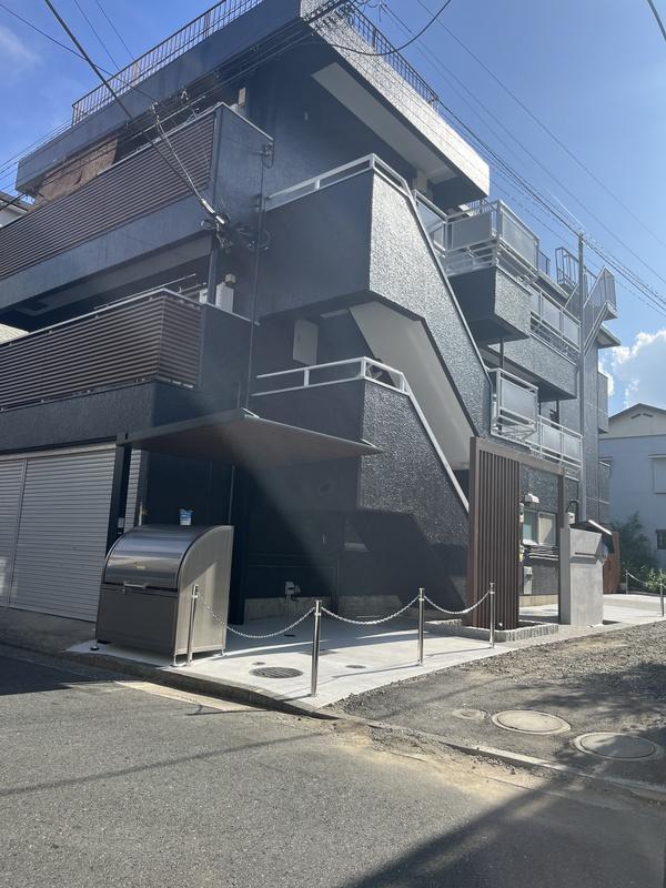 横浜市鶴見区下末吉1-14-13