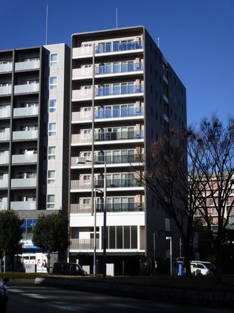 横浜市都筑区中川中央1-3-3