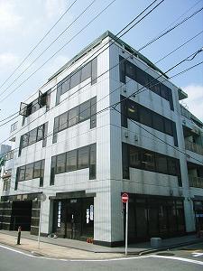 横浜市西区岡野1-10-3