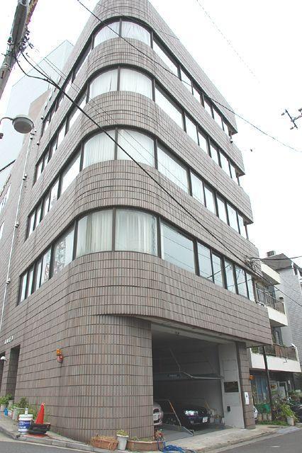 横浜市西区岡野1-15-9