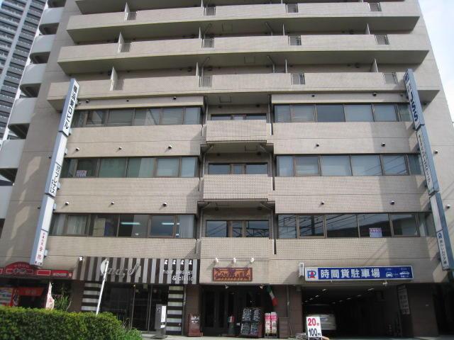 横浜市西区高島2-10-13