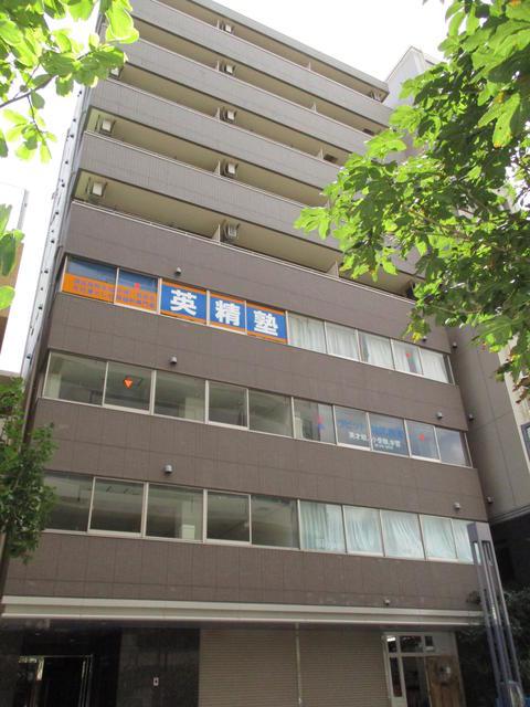 横浜市都筑区中川中央1-8-11