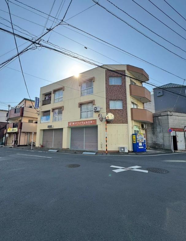足立区竹の塚5-8-14