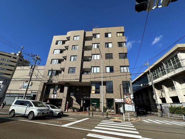 金沢市京町25-20　貸店舗・事務所