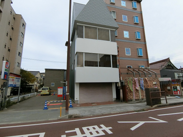 金沢市白菊町21番8号