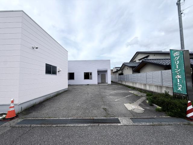 金沢市新保本３