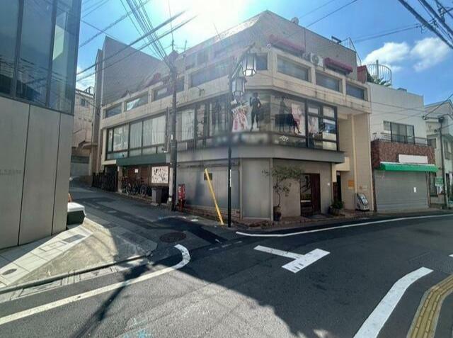 世田谷区豪徳寺1