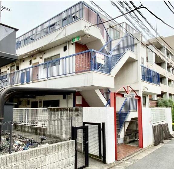 世田谷区弦巻1