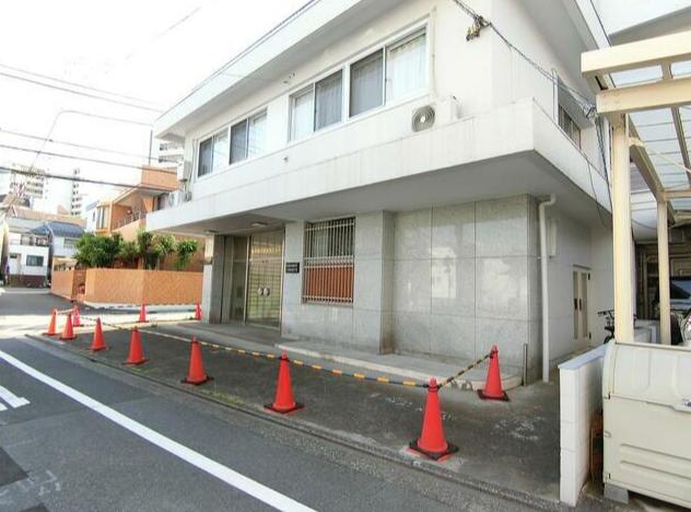 豊島区池袋本町1