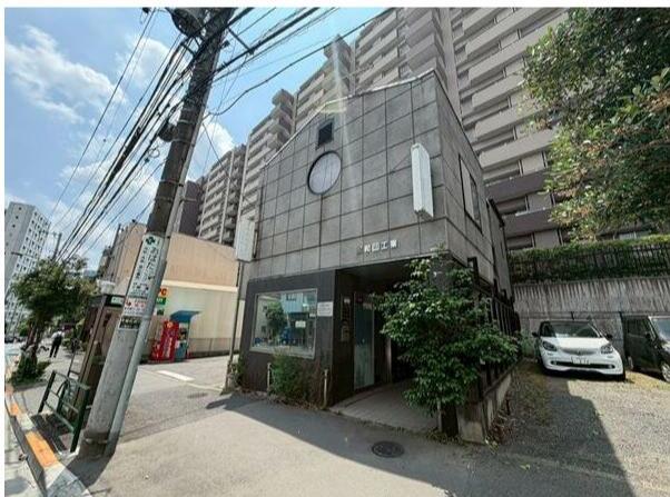 新宿区上落合1