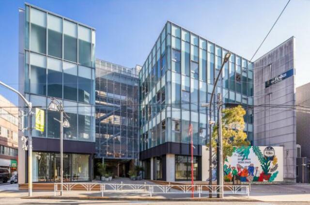 渋谷区神宮前2-18-19