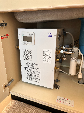 　電気温水器