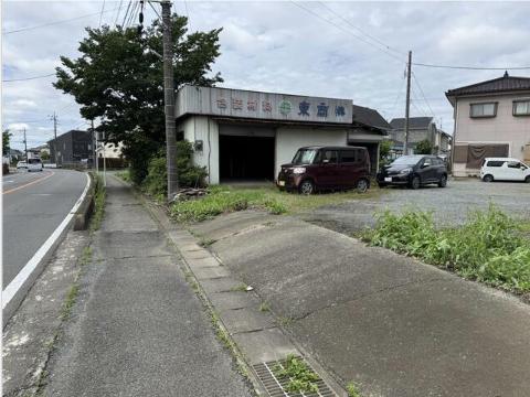 伊勢崎市田部井町　倉庫