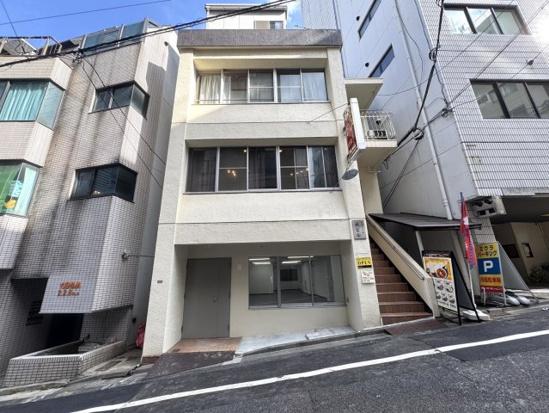 文京区湯島2-2-8