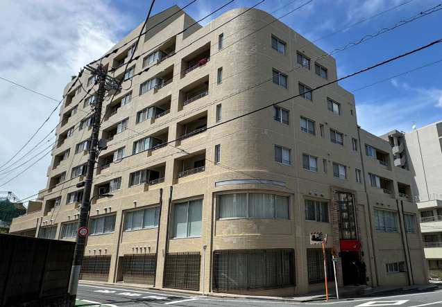 新宿区早稲田町76-1