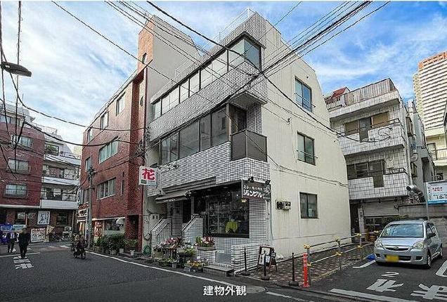 新宿区住吉町8-18