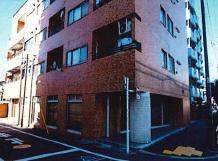 目黒区柿の木坂1