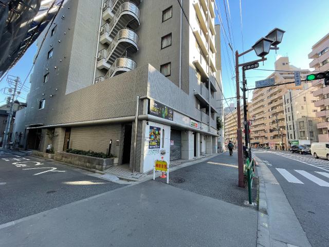 文京区根津2